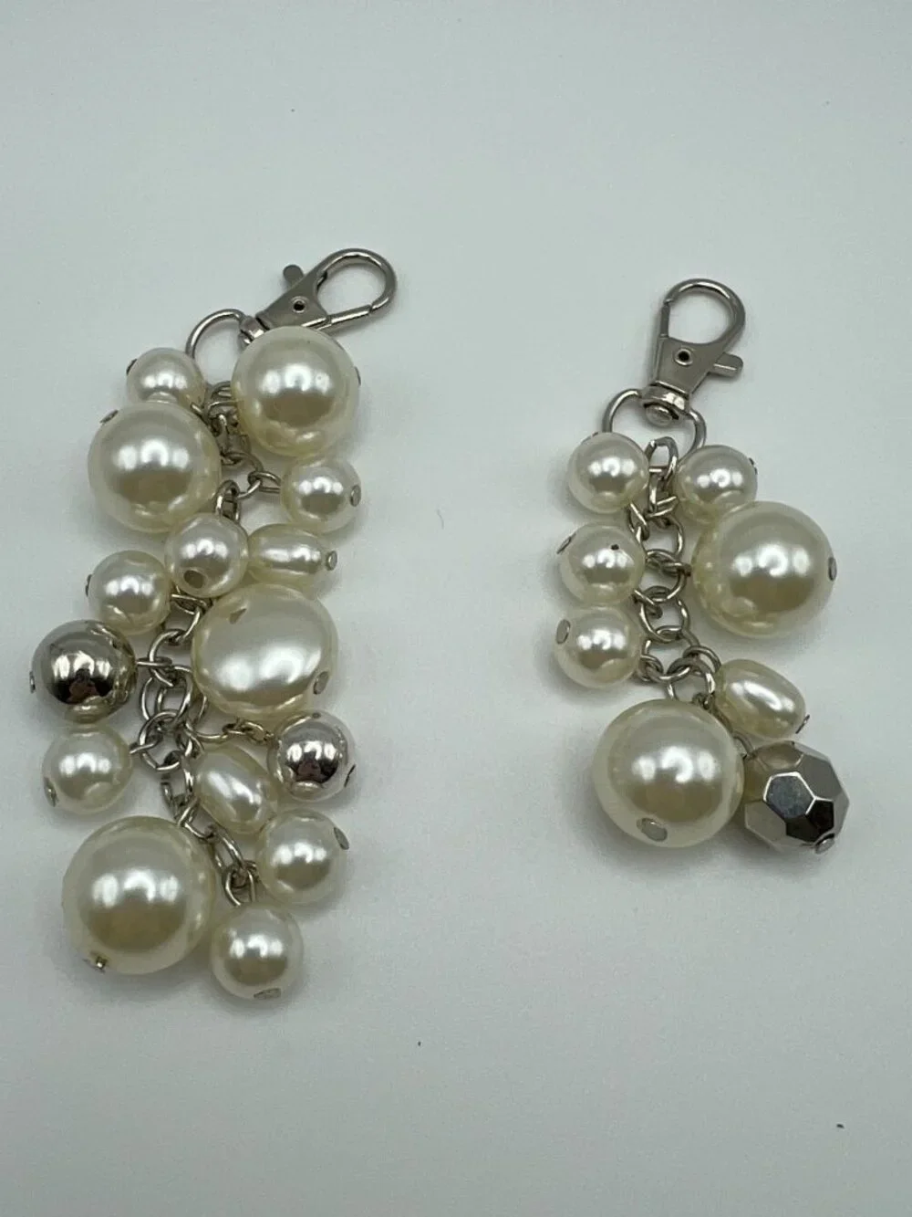 Elegant Faux Pearl & Silver-Tone Charm Earrings With Chain Detailing Lobster Cla - Picture 1 of 2